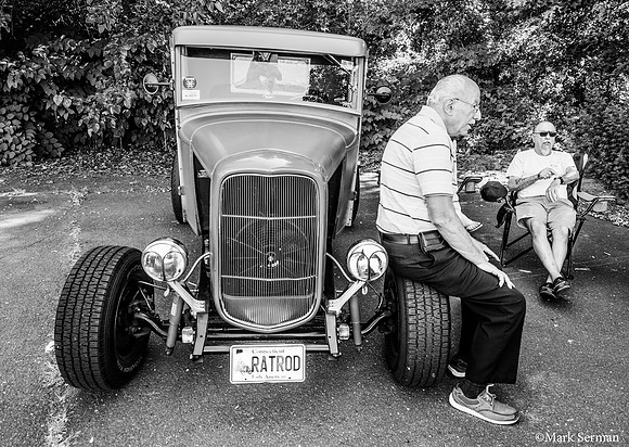 Car show scene